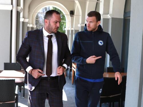 Predsjednik Zeljković razgovarao sa Džekom i reprezentativcima BiH u kampu na Ilidži