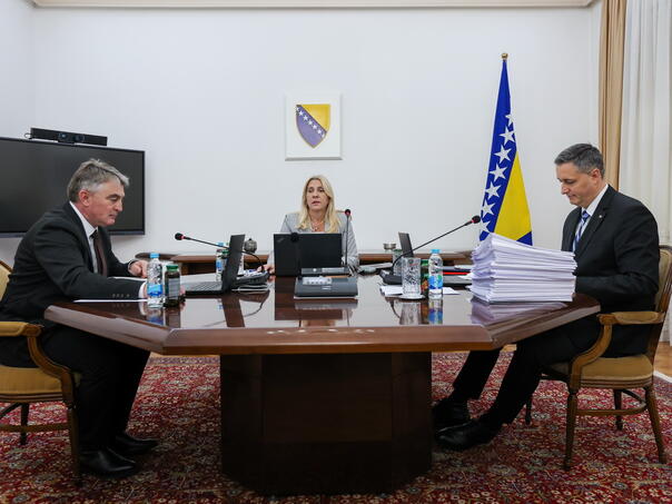 Predsjedništvo BiH boravit će u zvaničnoj posjeti Svetoj Stolici