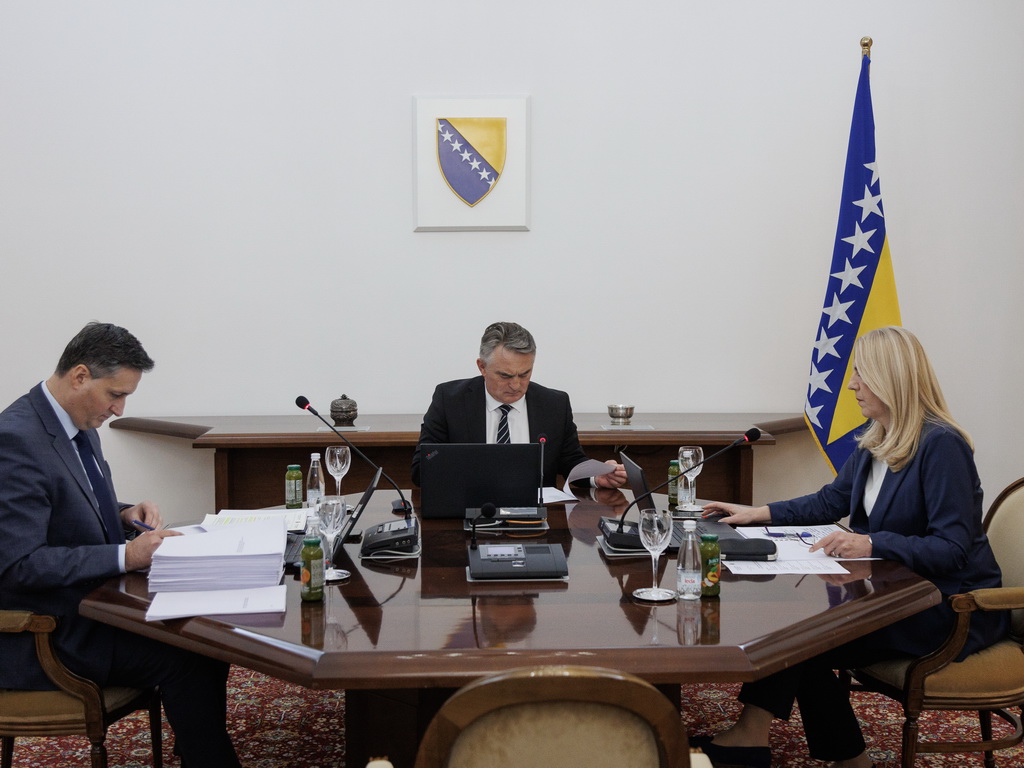 Predsjedništvo BiH danas o državnom budžetu