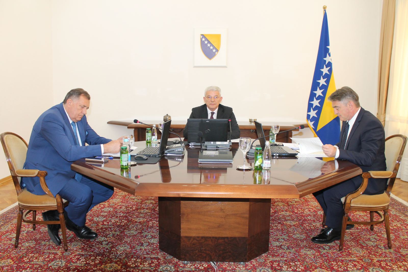 Predsjedništvo BiH večeras o novcu za izbore