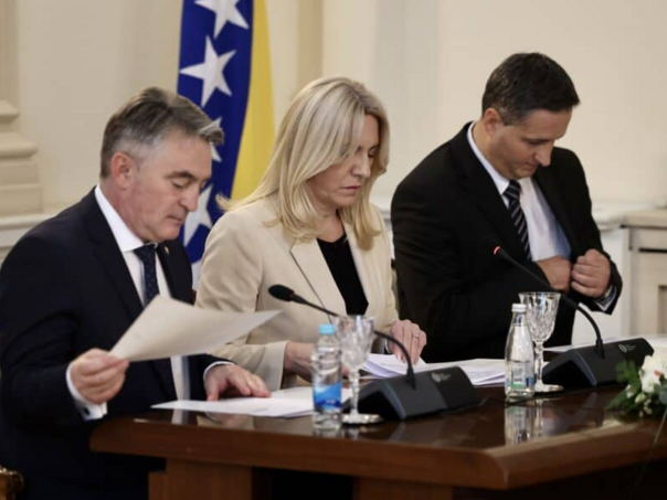 Predsjedništvo BiH zadužilo Vijeće ministara da u roku od pet dana dostavi budžet