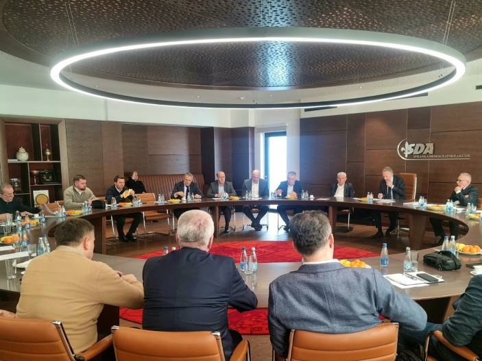 Predsjedništvo SDA o reformama, zaduživanjima, aferama, medijima...