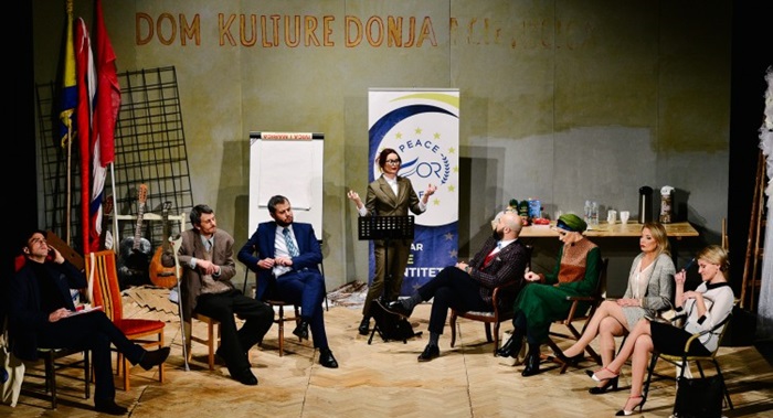 Predstava 'Identitluk' na sceni Narodnog pozorišta u Mostaru