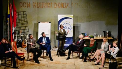 Predstava 'Identitluk' na sceni Narodnog pozorišta u Mostaru