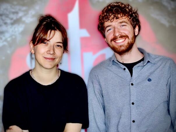 Predstava "Podroom": Rastrgani identiteti u tami noći