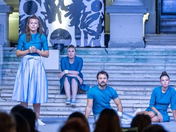 Predstava "Tri boje cvekle" izvedena u sklopu Festivala "Kultura na ulice!"