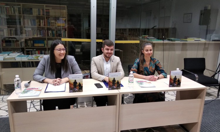 Predstavljen roman 'Iščekujući zoru' Matiasa Zečevića