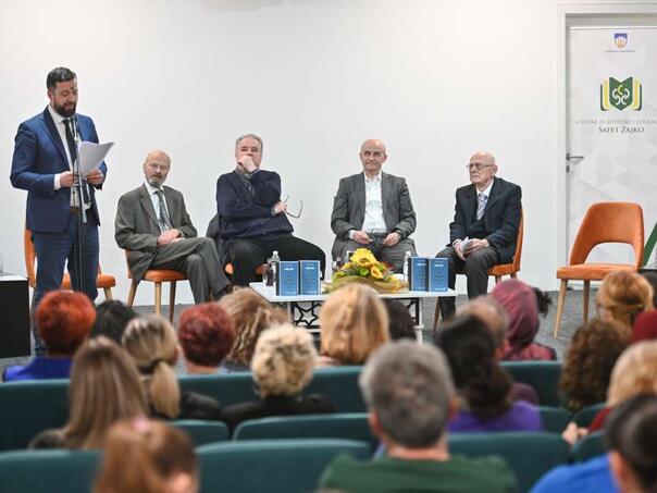 Predstavljen roman 'Melun' Envera Čolakovića