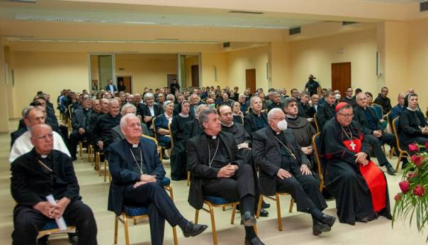 Predstavljen zbornik 'Vrhbosanska mjesna Crkva i njezin kardinal'