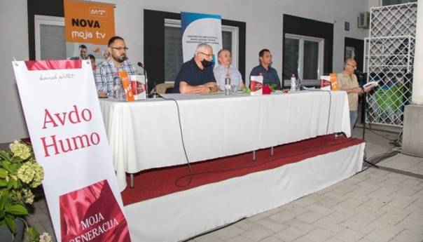 Predstavljena knjiga Avde Hume “Moja generacija”