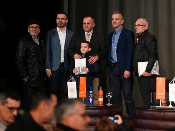 Predstavljena knjiga "Jajačka 305/705. Slavna brdska brigada ARBiH" autora Amira Klike