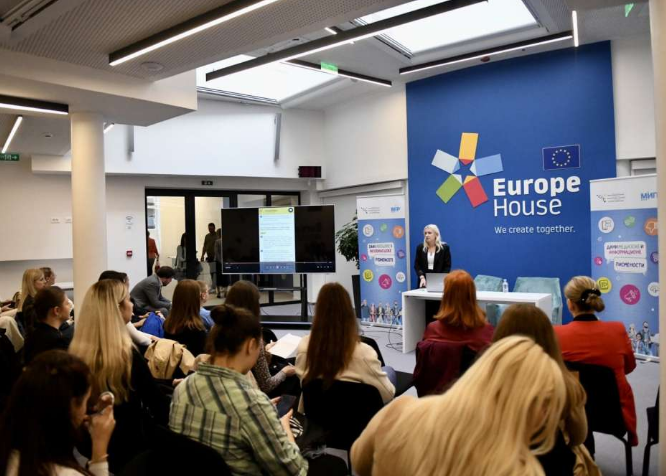Predstavljena mobilna aplikacija o medijskoj pismenosti namijenjena učenicima i nastavnicima