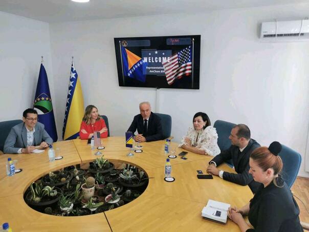Predstavnici AmChama u KPK Tuzla: Spajamo lokalne privredne komore s potencijalnim partnerima