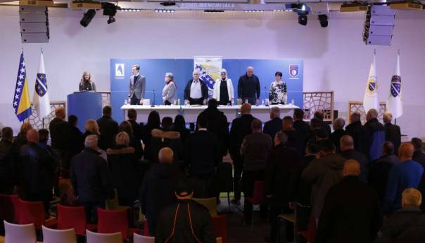 Predstavnici boračkih udruženja i NVO nezadovoljni zbog obilježavanja 9. januara u Lukavici