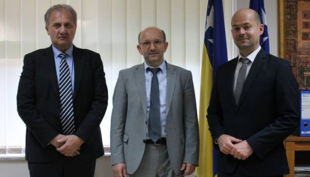 Predstavnici Porezne uprave Slovenije u posjeti PU FBiH