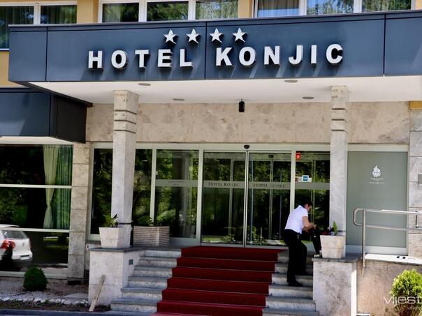 Predstavnici Trojke stigli u Konjic, planiran sastanak s Čovićem