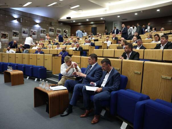 Predstavnički dom Parlamenta FBiH razmatrao set boračkih zakona