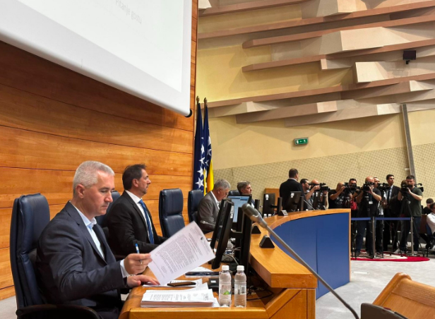 Državni Parlament izjednačio sve napade na povratnike u BiH