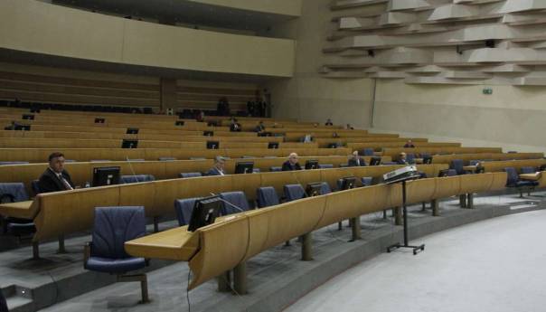 Predstavnički dom sutra o izmjenama Zakona o plaćama i naknadama