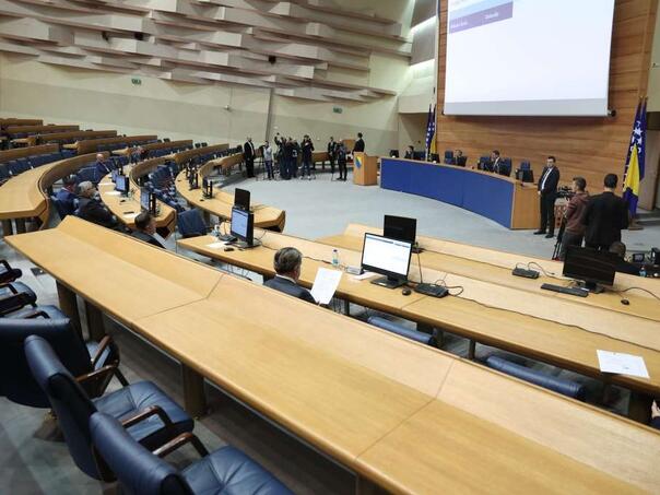 Predstavnički dom u prvom čitanju usvojio jedan od dva EU zakona