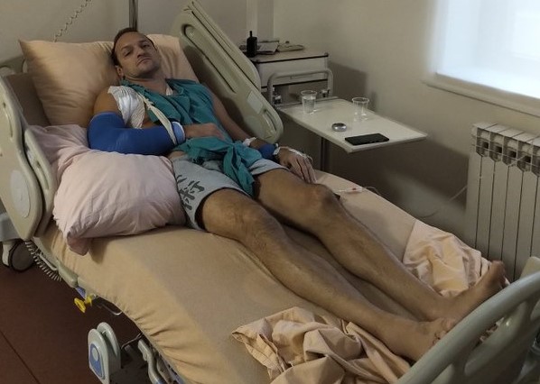 Preforsirao se na treningu: Proslavljeni košarkaš zavšio u bolnici