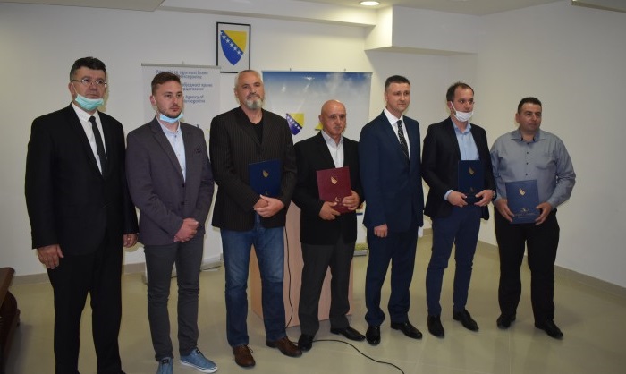 Prehrambeni proizvodi zaštićeni oznakama podrijetla i zemljopisnog podrijetla