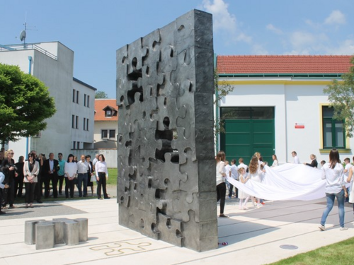 Prekinuta djetinjstva: Sjećanje na stotine djece ubijene u ratu u Hrvatskoj