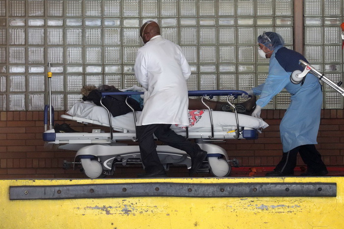 Preko 2,8 miliona ljudi zaraženo koronavirusom, umrlo više od 190.000