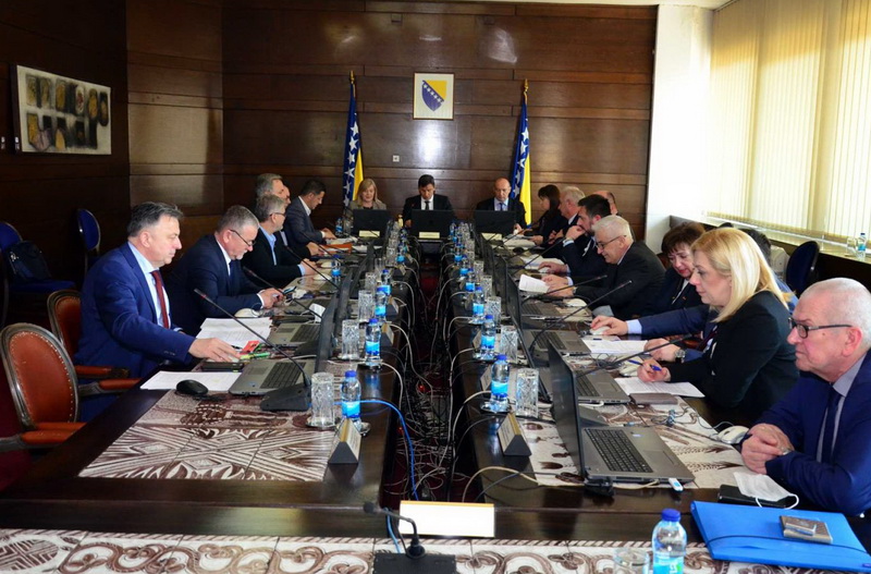 Preko 2 miliona KM za nabavku opreme: 30 hiljada testova