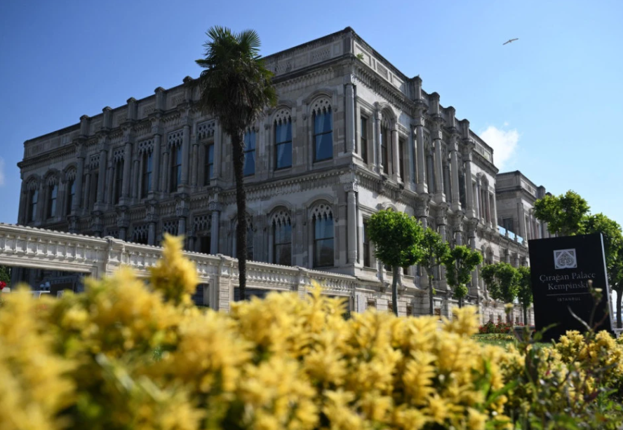 Prekontrolisana palata u Istanbulu u kojoj će se održati pregovori Rusije i Ukrajine