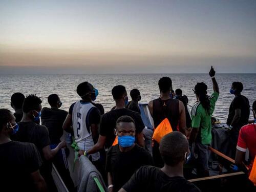 Prelazak migranata preko Lamanša porastao za 46 posto u odnosu na 2024.