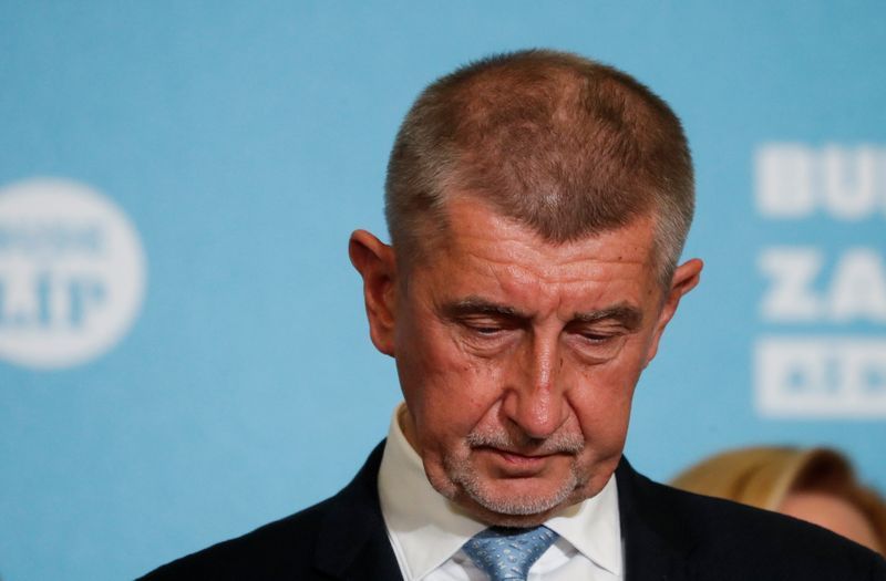 Premijer Češke priznao poraz, vlada podnijela ostavku