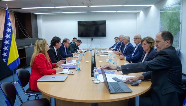 Premijer i federalni ministri sa Udruženjem poslodavaca u Federaciji BiH
