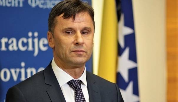 Premijer Novalić dobrog zdravstvenog stanja