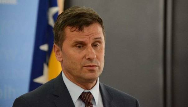 Premijer Novalić: Vlada ima mehanizme da zaštiti građane