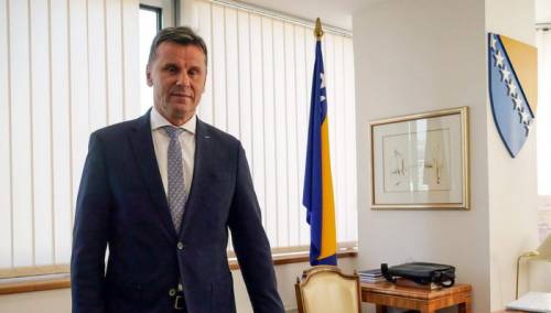 Premijer Novalić: Za domovinu smo svi odgovorni