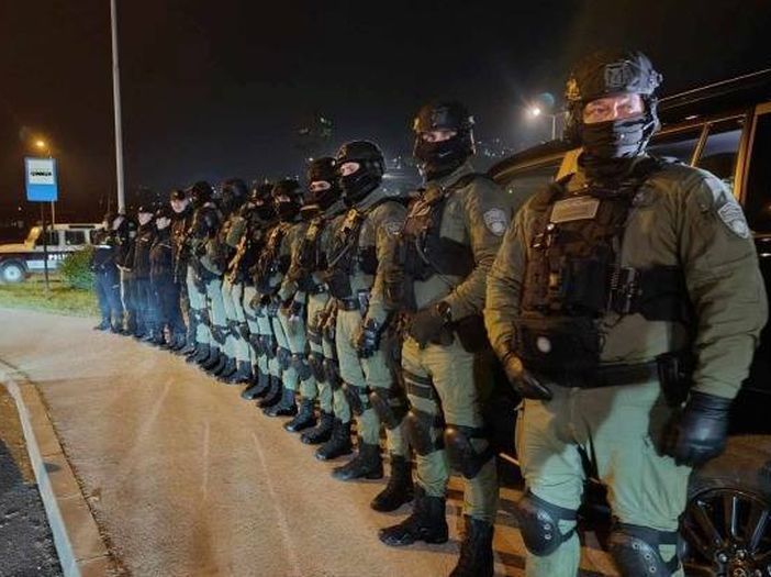 Premijer Pivić čestitao policiji ZDK