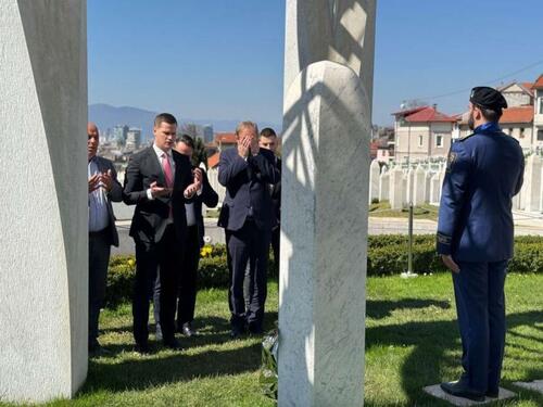 Premijer TK Halilagić sa delegacijom u posjeti Memorijalnom centru Sarajevo