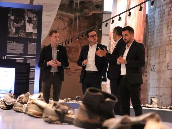 Premijer Uk i Ibrahimović potvrdili konkretnu podršku KS Srebrenici