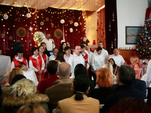 Premijer Uk i ministrica Pavić Pečenković na novogodišnem druženju u Ustanovi Pazarić