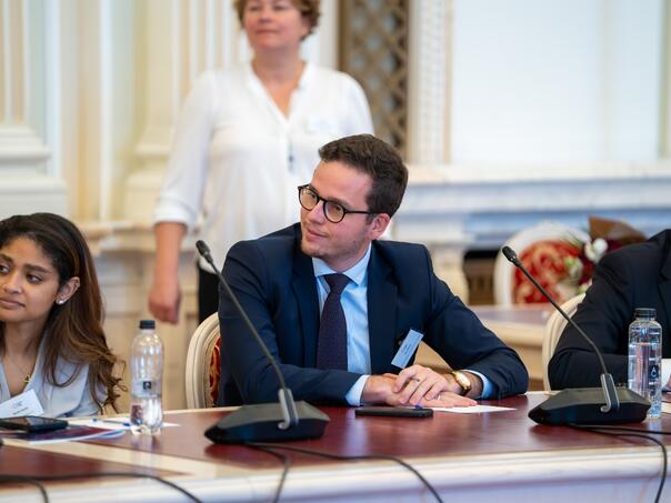 Premijer Uk na konferenciji mladih lidera Evrope