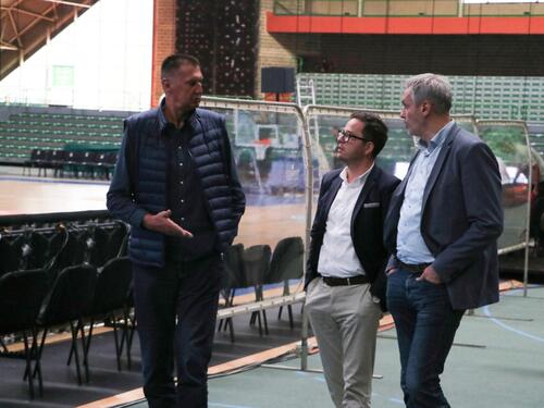 Premijer Uk posjetio Zetru pred FIBA Evropa kup: "Večeras svi navijamo za Bosnu"