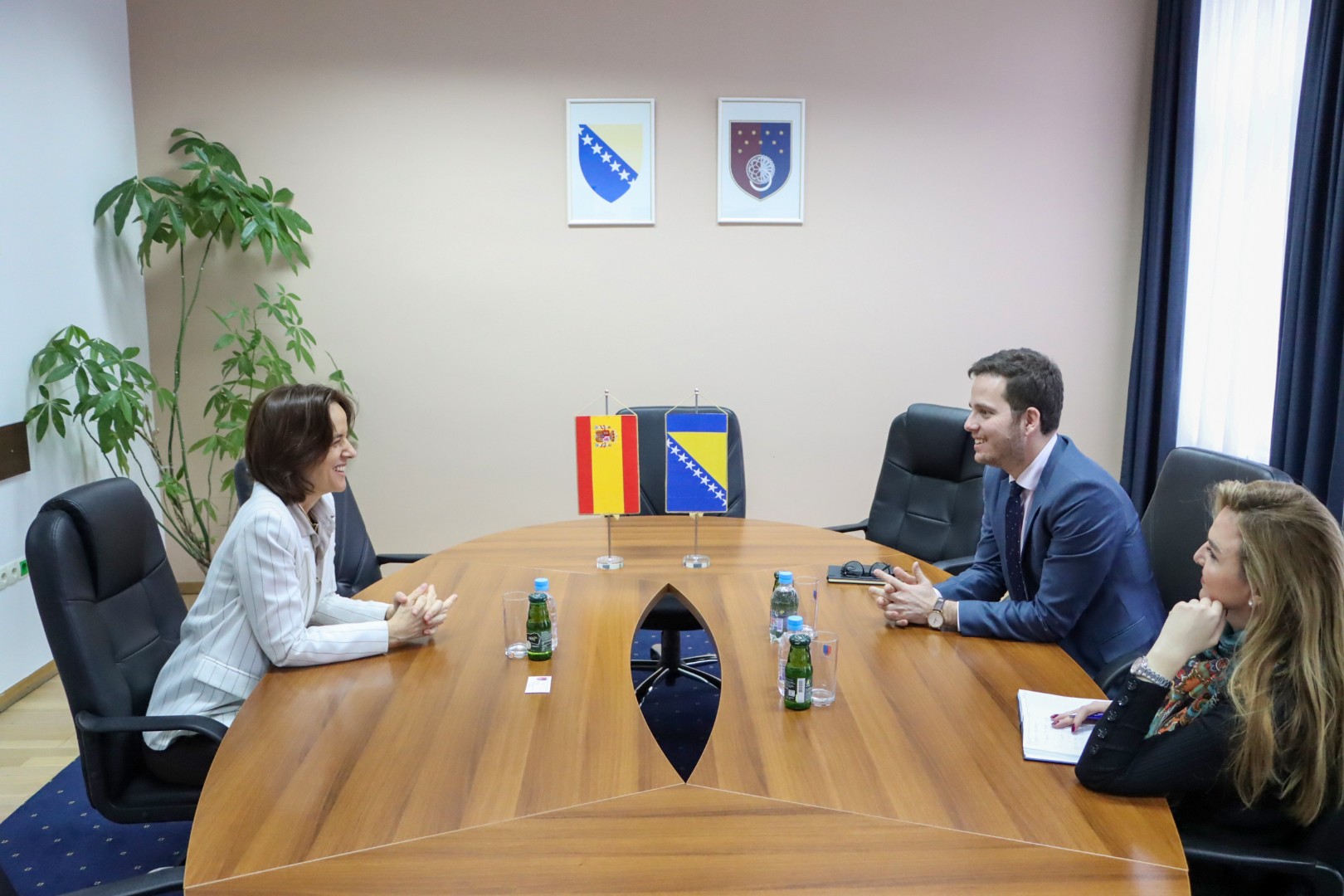 Premijer Uk sa španskom ambasadoricom o novim aviolinijama