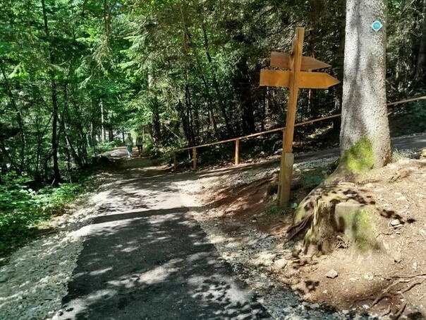 Premijer Uk: Spas od vrućina potražite u prirodi - od Trebevića do Vrela Bosne