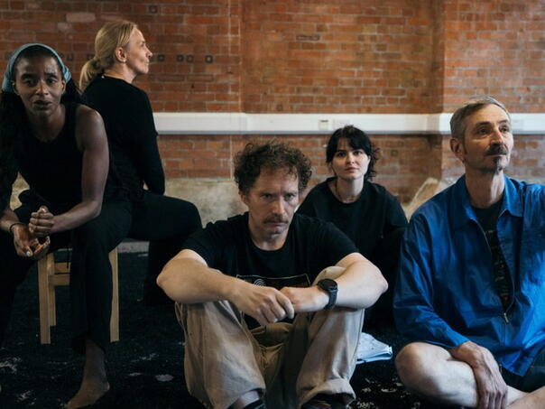 Premijera predstave "Cvjetovi Srebrenice" 9. jula u SARTR-u: Sjećanje na žrtve genocida