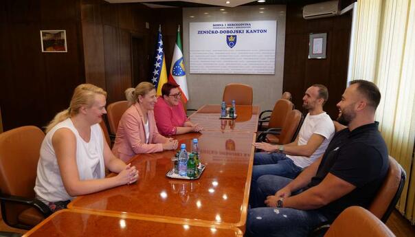 Premijerka i ministrice ZDK upriličile prijem za Amela Tuku i Mesuda Pezera