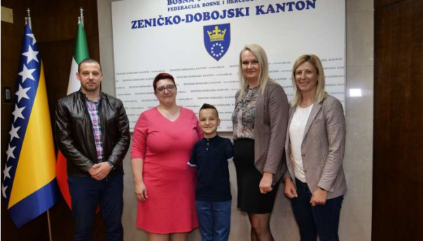 Premijerka ZDK-a obećala podršku mladom paraplivaču Zulfiću