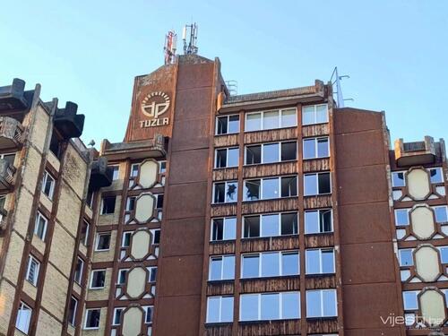 U Tuzli broj mrtvih porastao na 12: Šest muškaraca i šest žena