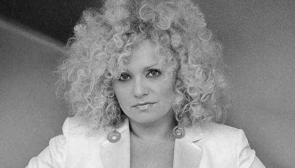 Preminula Vlatka Grakalić, posljednja pjevačica grupe "Srebrna krila"