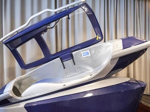 Preminula žena u kapsuli za eutanaziju u Švicarskoj, policija uhapsila više ljudi